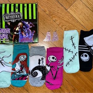 New Nightmare Before Christmas 6 pairs socks Beetlejuice Box Ghost Earrings